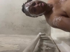 Bathtime - Screenshot 1 of 16 - Amateur