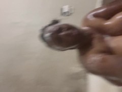 Bathtime - Screenshot 2 of 16 - New