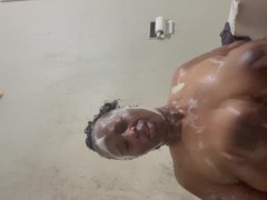 Bathtime - Screenshot 4 of 16 - New