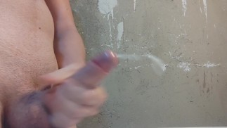 Sega e massiva sborrata in slow motion