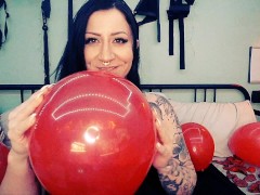 Inflating Balloons - Screenshot 2 of 16 - Balloon Sluts