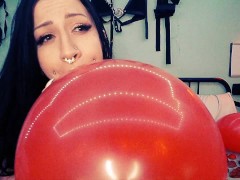 Inflating Balloons - Screenshot 6 of 16 - Balloon Fetish