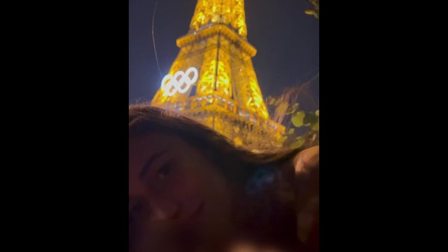 Balls sucking in Torre Eiffel