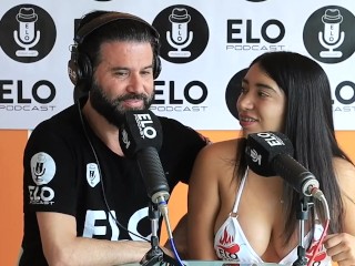 Verito Aguas pasa por el cuarto picante de Elo Podcast en México
