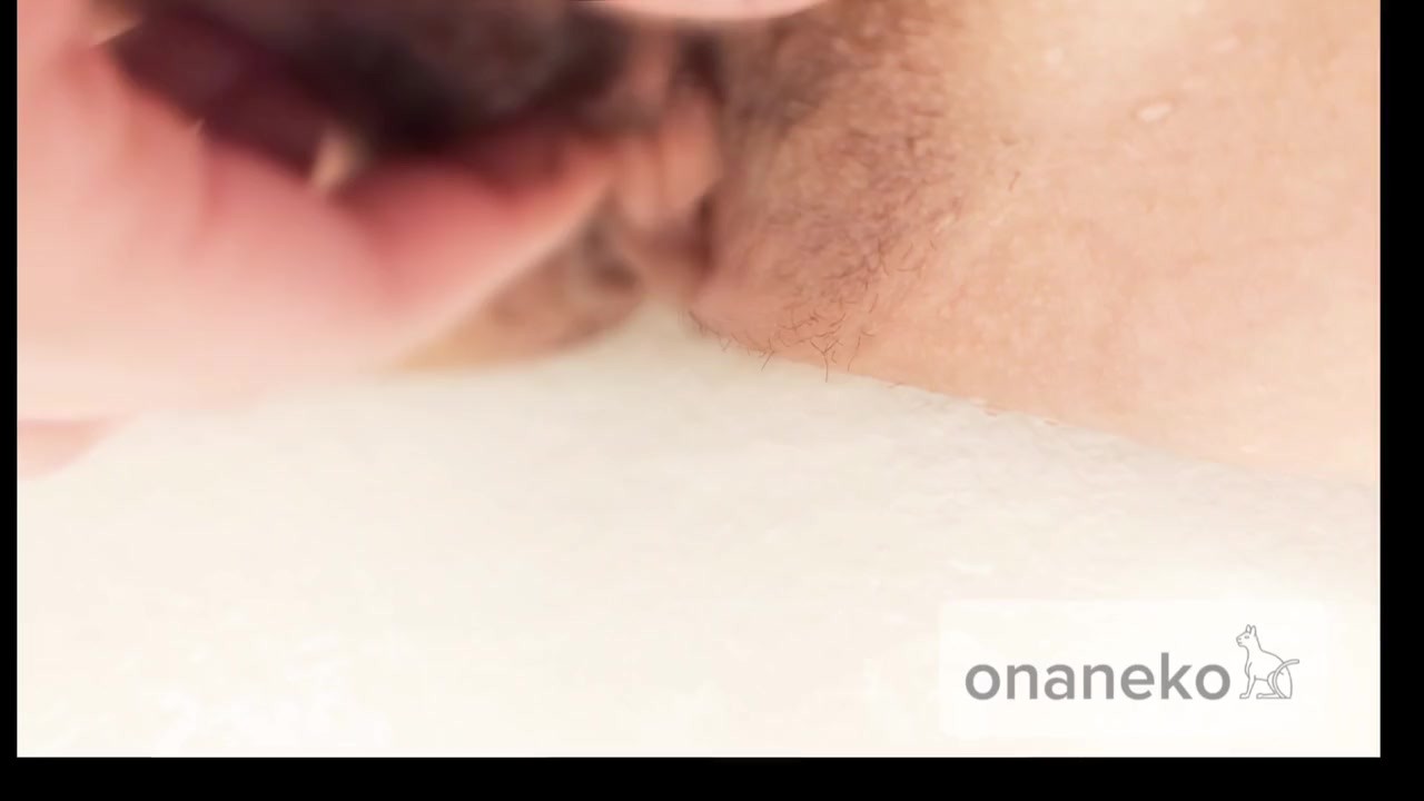 クリトリス　皮剥き  無修正 変態OL】でかクリをしこしこオナニー。クリチンポ皮オナたのちい - Pornhub.com