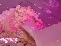 BBW slams her big ass on her birthday cake - Screenshot 11 of 16 - Bbw