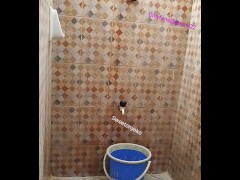 Cold shower 🥶 - Screenshot 1 of 16 - Big Ass