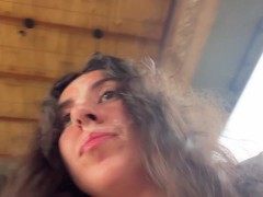 Прогулка со спермой на лице в кафе - Девушка ест пиццу и глотает сперму - Cumwalk - Screenshot 7 of 16 - Public Cumwalk