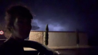 Blog de Viaje: Me acabo Masturbando en El Cementerio con la Tormenta