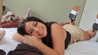 Сводная сестра Latina показывает мне, чему она научилась в колледже: Melztube : Danny Dirt :