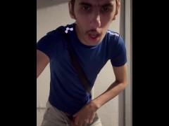 VINNIE FALL - Screenshot 1 of 16 - Branle