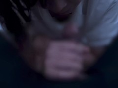 裏すじ攻めフェラも得意な女の子♡cum in mohth blowjob