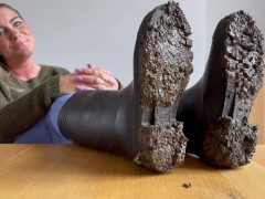 Muddy Boot Slave - Screenshot 1 of 16 - Foot Domination