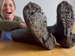 Muddy Boot Slave - Screenshot 16 of 16 - Femdom