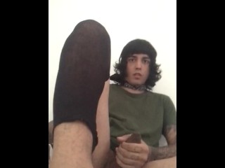 Фембой с большой жопой