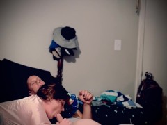 Tapping out - Screenshot 3 of 16 - Brunette Milf