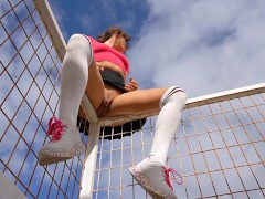 Peeing at school without panties - Screenshot 10 of 16 - Cute Girl