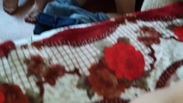 3人の義理の妹が同時に自慰行為と絶頂-Lesbian_illusion