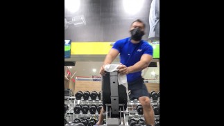 Быстрое сгибание рук на бицепс