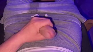 chil berühren schwanz abend 🤫