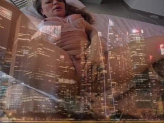 Delicious киску Cleo Cadillac трахает большой толстый член!