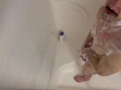 Shower time. - Screenshot 7 of 16 - Solo Male