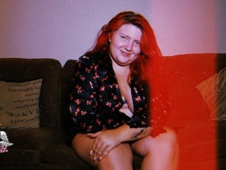 Curvy Angelz: Ginger Pawg Creampie Casting Couch Audition