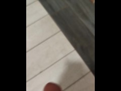 Решил передернуть перед сном и  кончил пока жена отдыхает - Screenshot 5 of 16 - Mandingo