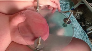 Scrotum Flesh Stretching - Relaxed Ballsac Pancake