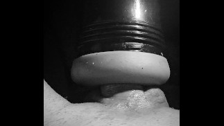 кончил 2 раза с fleshlight_milking_edging_machine