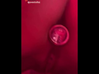showing my pussy