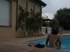 On profite des vacance a la piscine