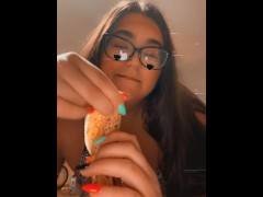 Feedme - Screenshot 3 of 16 - Bbw