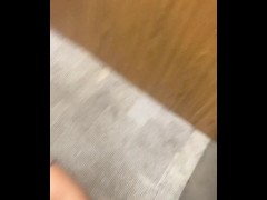 Eating dick in a elevator🛗 pt1