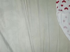 Cumshot in heart-printed panty - Screenshot 1 of 16 - Cum