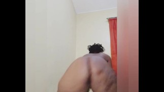 Clapping Cheeks 🍑