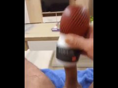 I masturbate, with Tenga fleshlight, I enjoyed it a lot, a lot of sperm
