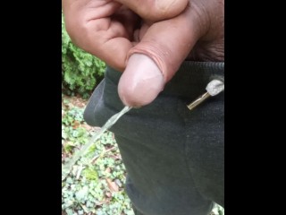 I Peed Outdoors while Working. a Lot of Piss came out of my Dick