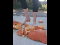 Stomping out and smashing a whole pumpkin with my barefeet