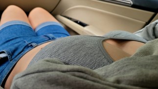 Шаловливая сводная сестра дразнит меня своими большими сиськами после школы 18+