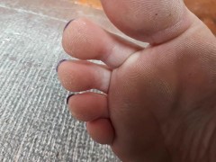 Soles Seduction - Screenshot 8 of 16 - Foot