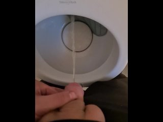 Soft dick pissing