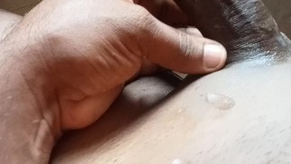 Как вы используете руки? Секс