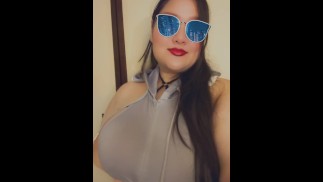 Bunny демонстрирует свой новый наряд ❤️