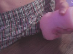 柄パン履いて机の上でオナホおな