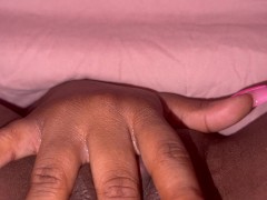 Rubbing my clit watching tribbing vids 15/16