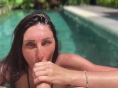 Hot MILF In Bikini Fucks By The Pool