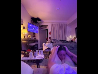 Тренировка глубокой глотки Hot Subslut