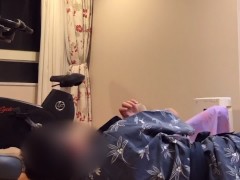 教え子にヨガマットの上で浴衣に着替えさせて4連続でイカせる醍醐味 - Screenshot 2 of 16 - ヨガ