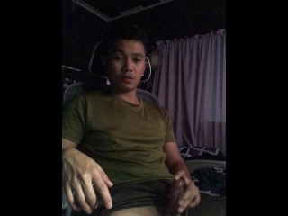 Gwapong Kapit Bahay Nagsalsal